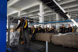 探訪(fǎng)新地標(biāo) 經(jīng)銷(xiāo)商參觀(guān)百萬(wàn)產(chǎn)能新工廠(chǎng)，見(jiàn)證企業(yè)實(shí)力與稅務(wù)規(guī)范并行